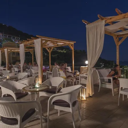 科孚岛居住酒店 Nisaki (Corfu)