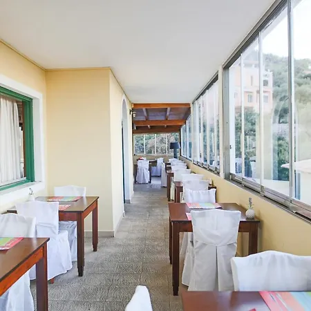 Corfu Aquamarine Hotel