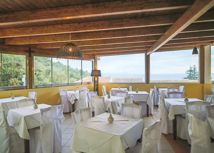 Corfu Aqua Nisaki 4* Niszáki